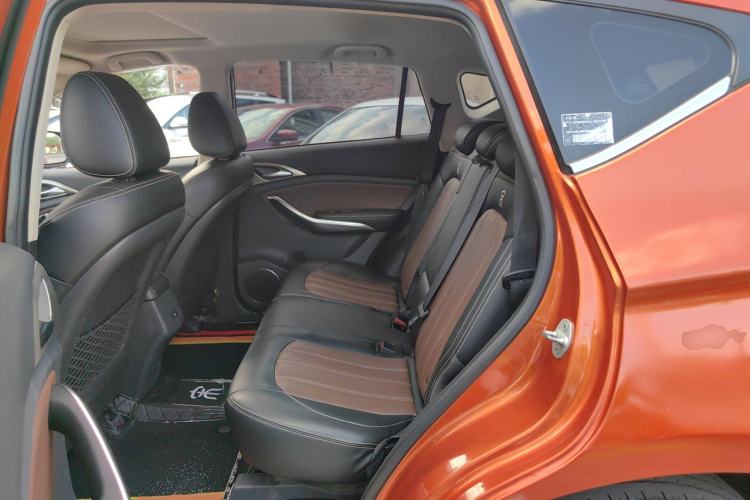 Used BYD Song 2016 GaiShi Edition 1.5TI Manual Elite Model