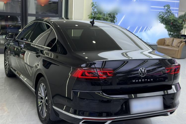 Used Volkswagen Magotan 2020 280TSI DSG Comfort Edition Exterior 3