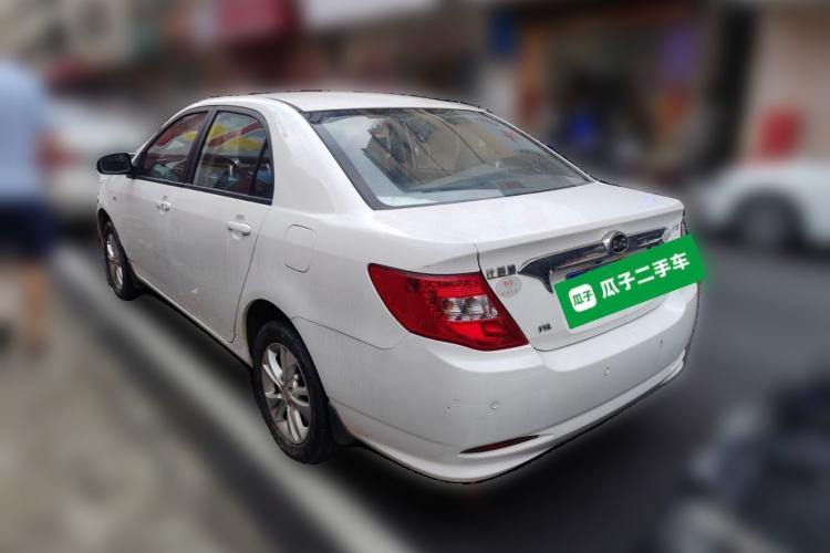 Used BYD F3 2015 Energy-Saving Edition 1.5L Manual Luxury Model Rear Left 45 Deg