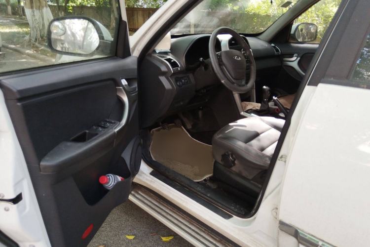 Used Chery Tiggo 3 2015 1.6L Manual Zhishang Commemorative Edition
