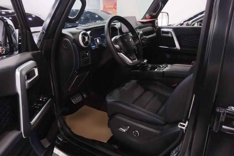 Used BAIC Off-Road BJ40 2023 2.0D Automatic Four-Wheel Drive Blade Hero Edition Adventurer Type
