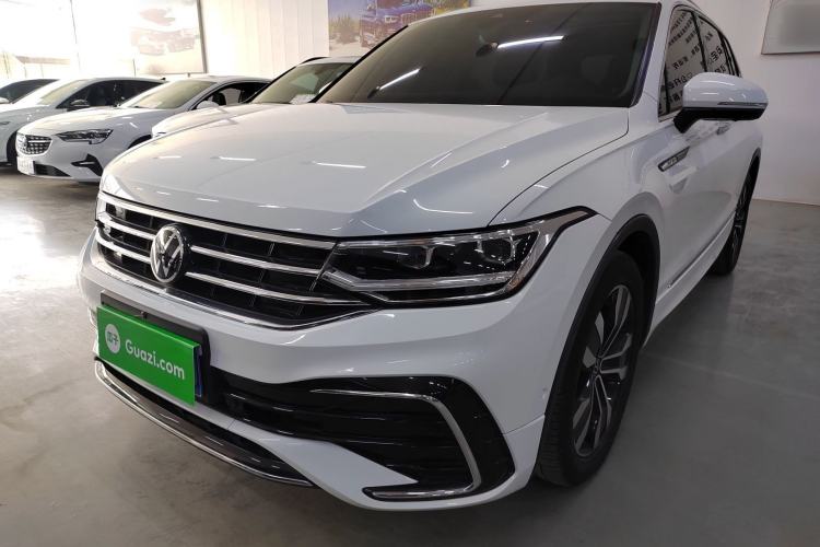 Used Volkswagen Tiguan L 2023 Restyled 330TSI Automatic Two-Wheel Drive R-Line Enhanced Comfort Version