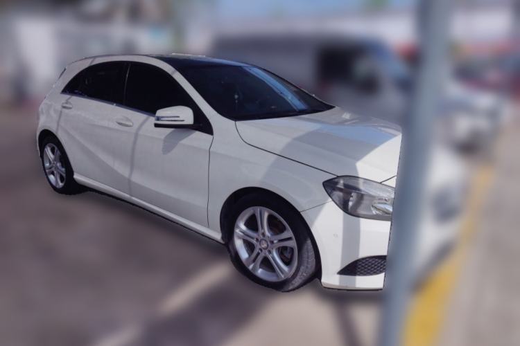 Used Mercedes-Benz A-Class 2013 A 180 Fashion Model Front Right 45 Deg