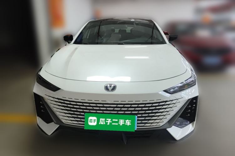 Used CHANGAN UNI-V 2022 1.5T Excellence Model Front