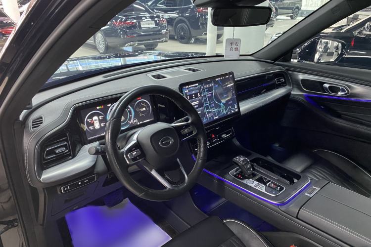 Used GAC Trumpchi GS8 2024 Linghang Series 2.0 TGDI Two-Wheel Drive Luxury Smart Connectivity Version Interior 6