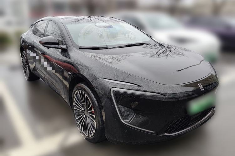 Used Avatr 12 2025 Ultra Extended-Range Edition Front Right 45 Deg