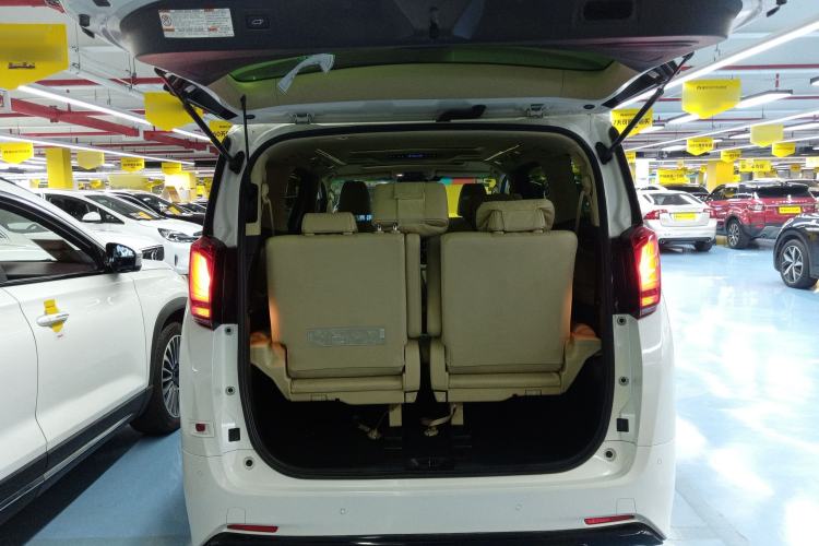 Used Toyota Alphard 2019 Dual-Engine 2.5L Luxury Edition
