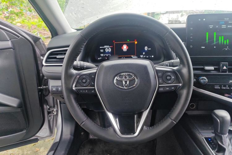 Used Toyota Camry 2023 2.5G Luxury Edition Steering Wheel