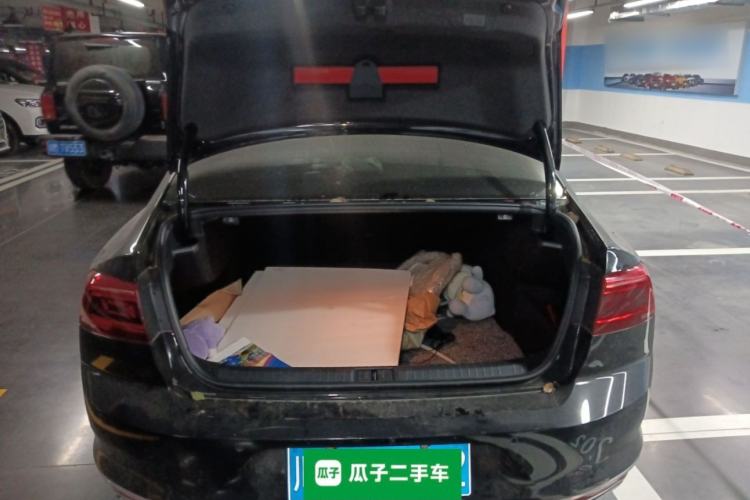 Used Volkswagen Magotan 2020 330TSI DSG Leading Model
