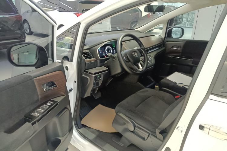 Used Honda Odyssey 2026 Model—2.0L e:HEV Sharp·Joyful Enjoyment Version
