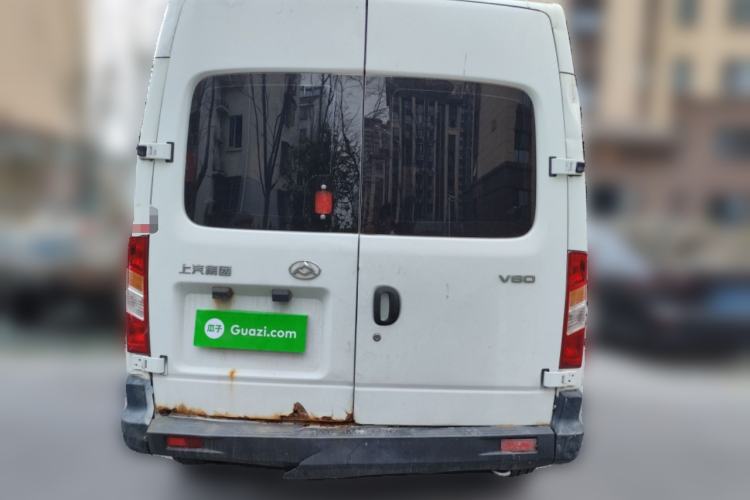 Used SAIC MAXUS Xintu V80 2019 2.5T Classic Version 6-Speed Manual – Aoyuntong Modified Long Wheelbase Mid-Height 7-Seater Rear