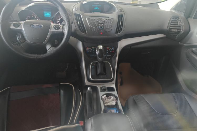 Used Ford Kuga 2015 1.5L GTDi Two-Wheel Drive Fashion Edition Interior 3