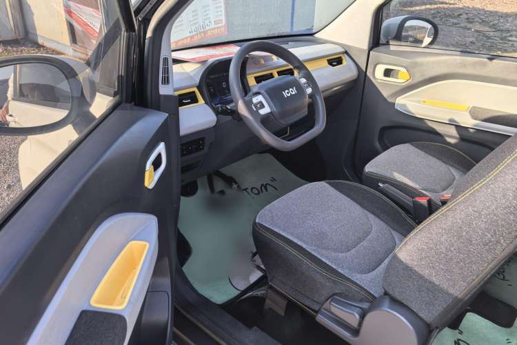 Used Chery New Energy QQ Ice Cream 2022 170km Sundae Phosphate Lithium-Ion