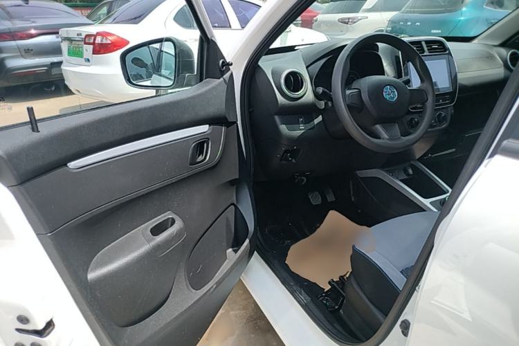 Used Venucia e30 2021 Elite Edition
