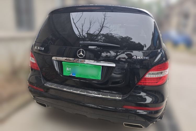 Used Mercedes-Benz R-Class 2017 R 320 4MATIC Business Edition Prestige Model