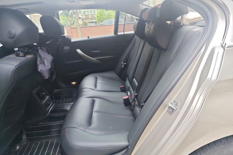 Used BMW 3 Series 2015 320Li Luxury Edition Fashion Model Left Rear Seat