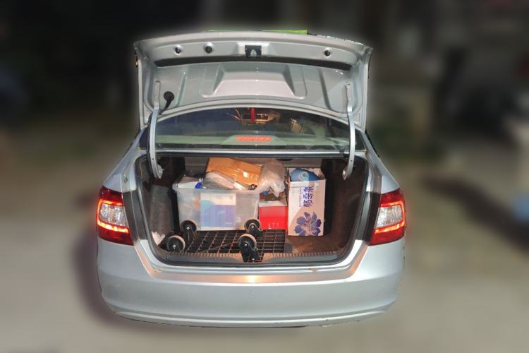 Used Skoda Rapid 2015 1.6L Automatic Smart Selection Model