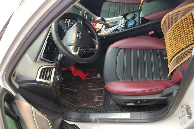 Used Ford Mondeo 2013 2.0L GTDi 200 Luxury Model Left Front Seat