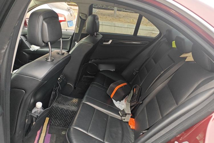 Used Mercedes-Benz C-Class 2011 C 300 Fashion Model Left Rear Seat