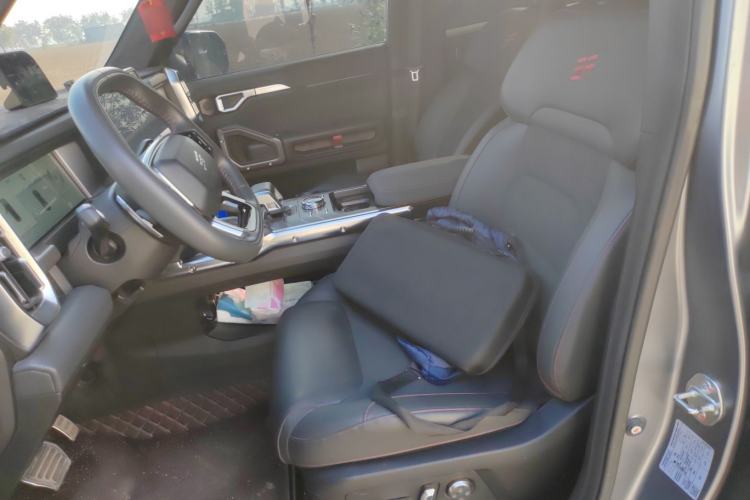 Used JETOUR Traveler 2023 2.0T All-Wheel Drive CrossPRO+