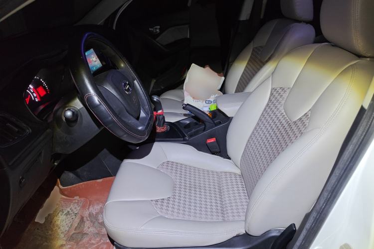 Used GAC Trumpchi GA3S Vision 2014 1.6L Manual Elite Edition Left Front Seat