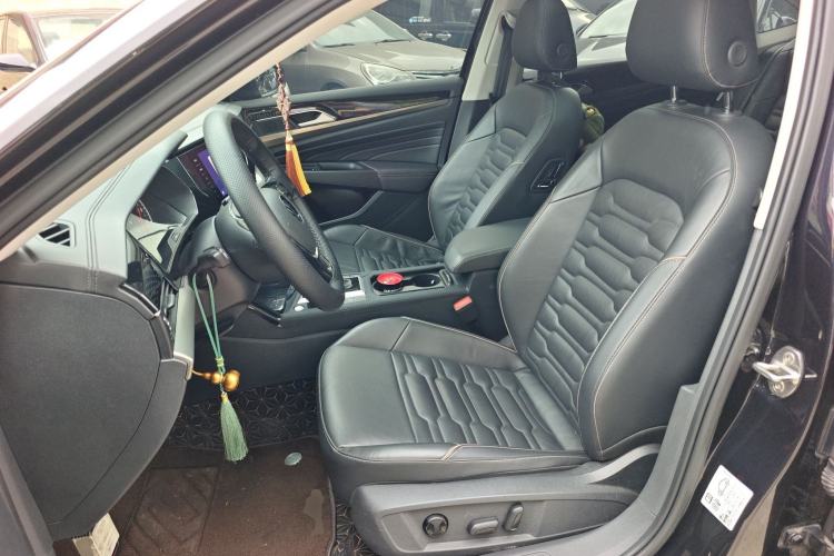 Used Volkswagen Passat 2021 330TSI Elite Edition Left Front Seat