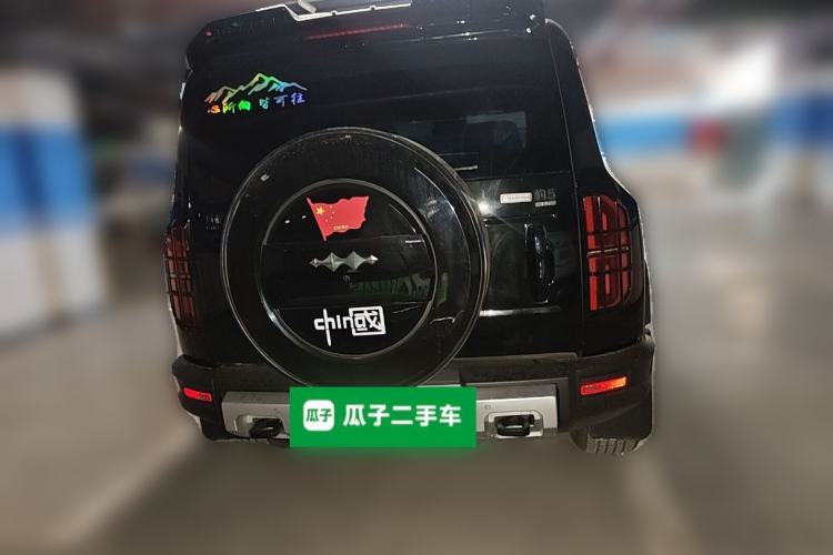 Used Formula Leopard 5 2023 Navigator Edition Rear