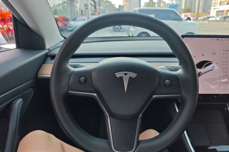Used Tesla Model 3 2021 Revised Performance Version with All-Wheel Drive 3D1 Steering Wheel