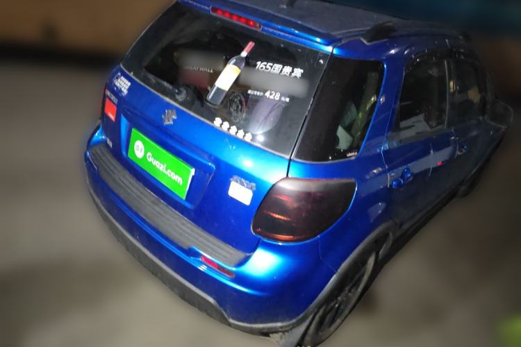 Used Suzuki SX4 2011 Revised Version 1.6L Manual – Dynamic Edition Rear Right 45 Deg