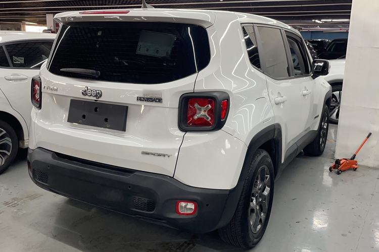 Used Jeep Renegade 2018 Connected Large Screen Version 180T Automatic Kinetic Edition+