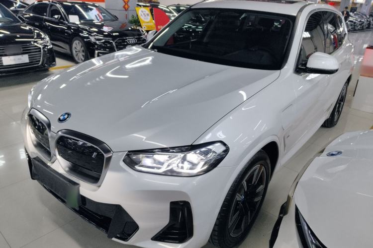 Used BMW iX3 2022 Leading Model