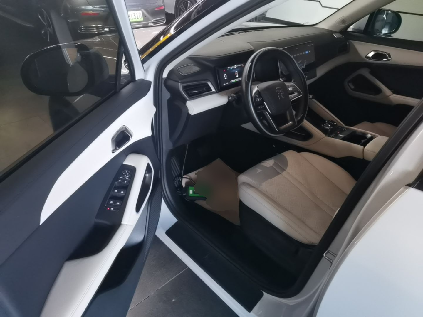 BYD Yuan UP 2024 401KM Leading Edition — снимка 18