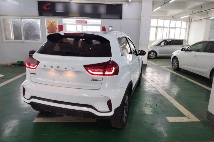 Used Geely Auto Vision X3 2021 PRO 1.5L CVT Deluxe Model Right Rear Taillight