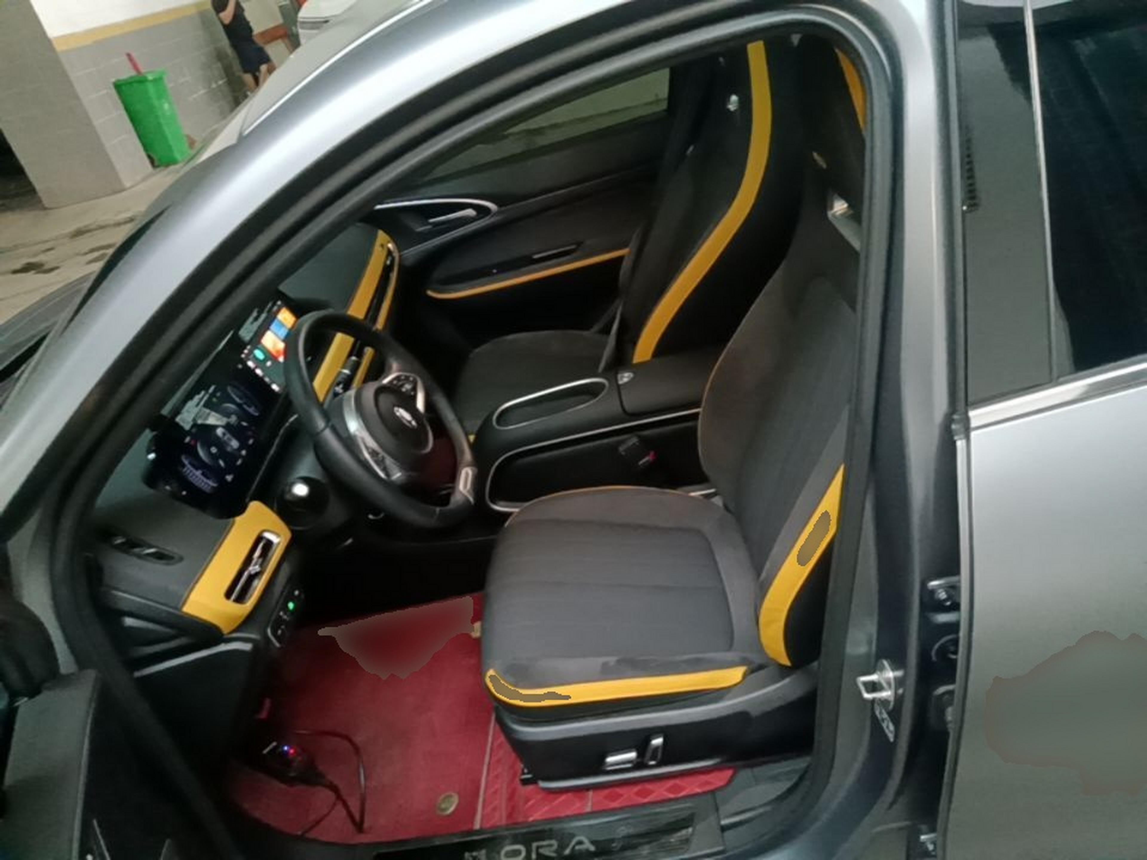 Interior delantero