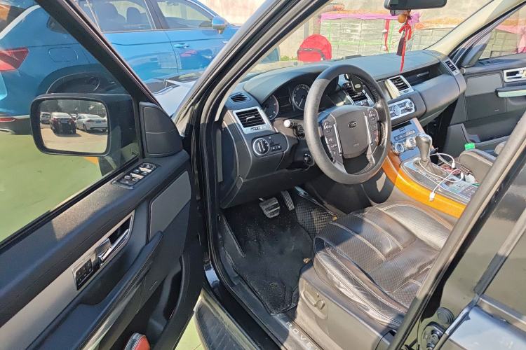 Used Land Rover Range Sport 2013 3.0 TDV6 Diesel Edition Driver Seat