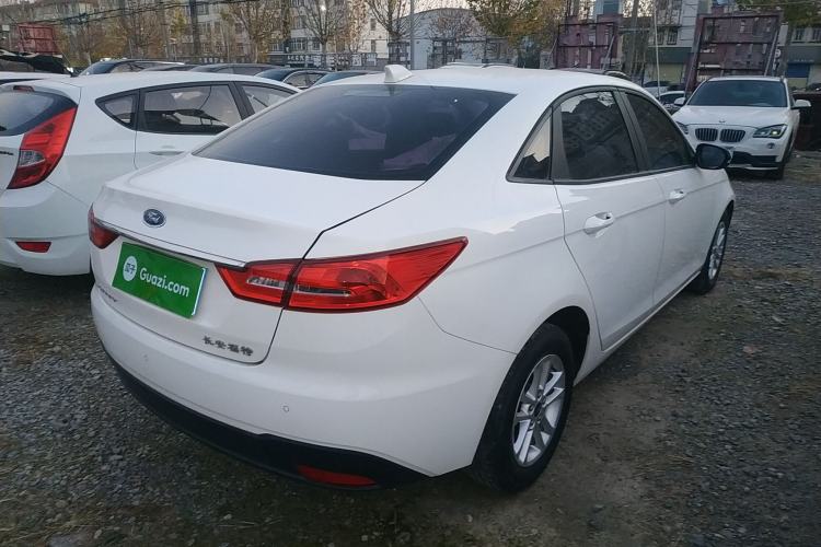 Used Ford Escort 2019 Revised 1.5L Automatic ZhiXiang Version (Tire Pressure Monitoring) China VI Standard