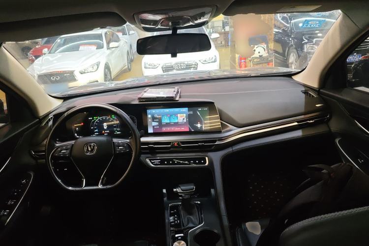 Used CHANGAN CS75 PLUS 2020 1.5T Automatic Prestige Edition Center Console