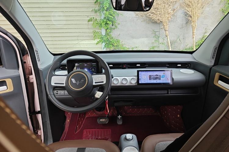 Used Wuling Hongguang MINIEV 2022 GAMEBOY 200km Gaming Edition with Lithium Iron Phosphate
