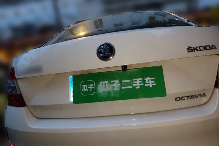 Used Skoda Octavia 2015 1.6L Automatic Yijie Edition Rear