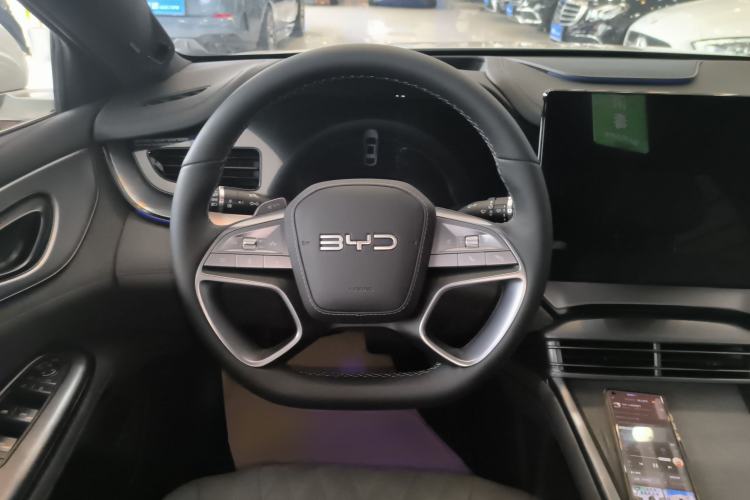 Used BYD Seal 07 DM-i 2025 DM-i 1.5T 125km Flagship Model Steering Wheel