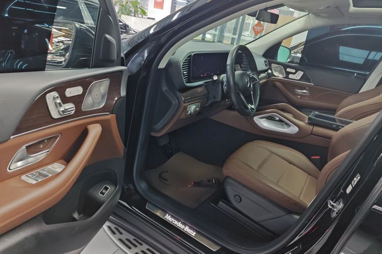 Used Mercedes-Benz GLE 2024 Refreshed GLE 350 4MATIC Stylish Edition
