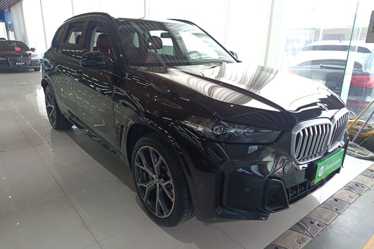 Used BMW X5 2023 xDrive 30Li Luxury M Sport Night Edition Package
