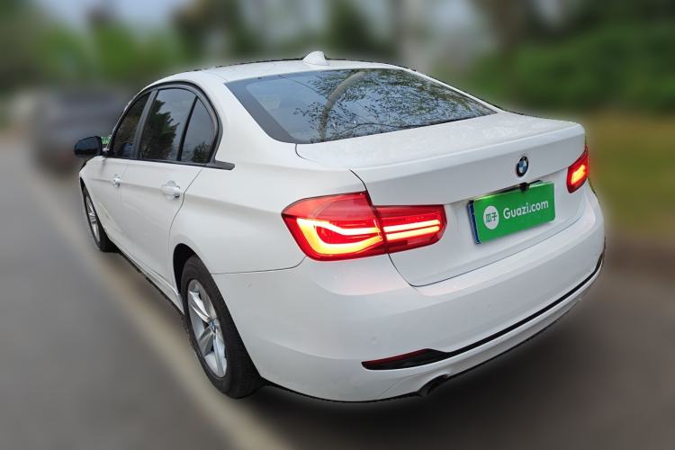 Used BMW 3 Series 2016 316Li Fashion Model Rear Left 45 Deg