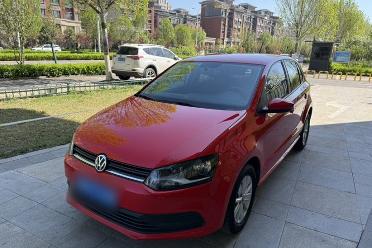 Used Volkswagen Polo 2016 1.4L Manual Fashion Model
