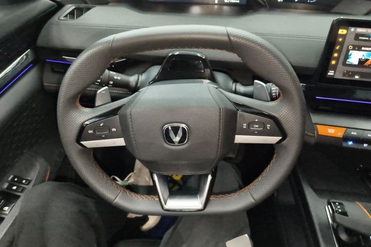 Used CHANGAN UNI-V 2022 1.5T Sport Edition Steering Wheel