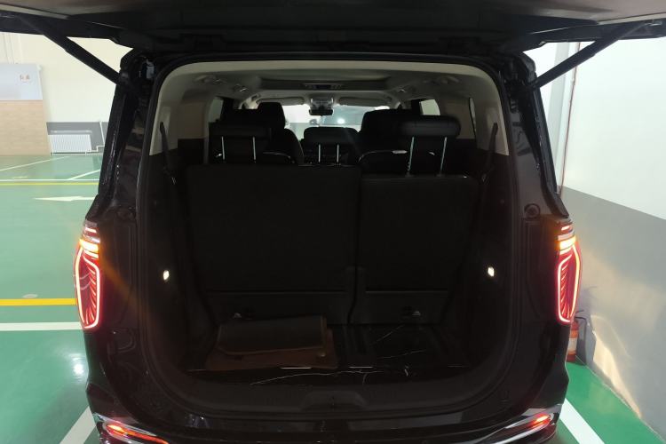 Used Hongqi HQ9 2023 2.0T Smart Connect Flagship Edition
