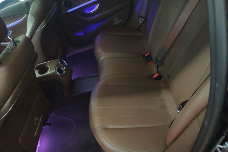 Used Mercedes-Benz E-Class 2019 E 260 L
