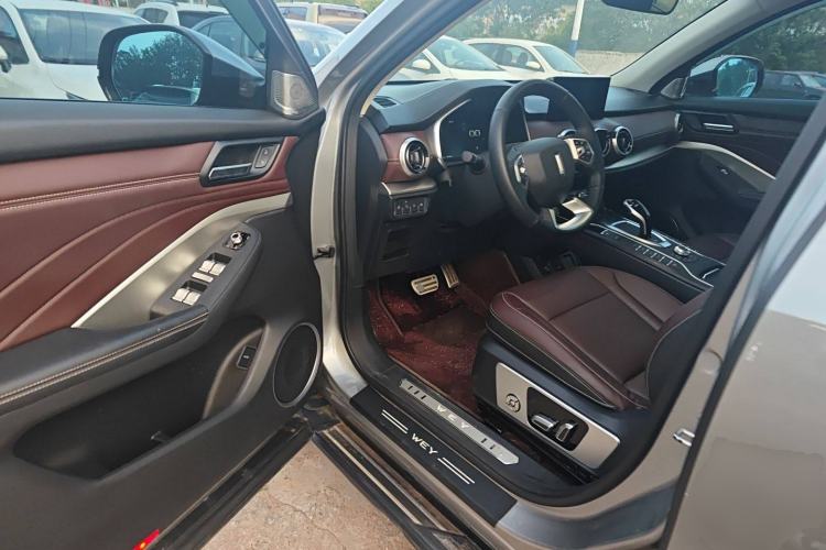 Used Wey VV6 2018 2.0T Two-Wheel-Drive Ultra-Luxury Version China V Standard
