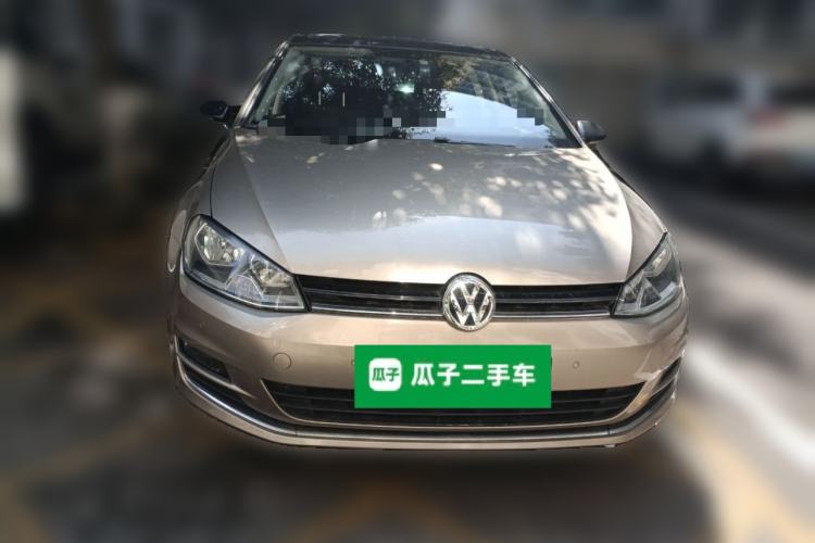 Used Volkswagen Golf 2017 1.6L Automatic Comfort Million-Vehicle Anniversary Edition