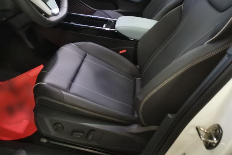 Used Volkswagen ID.4 X 2025 Smart Version Pure & Intelligent Enjoyment Edition